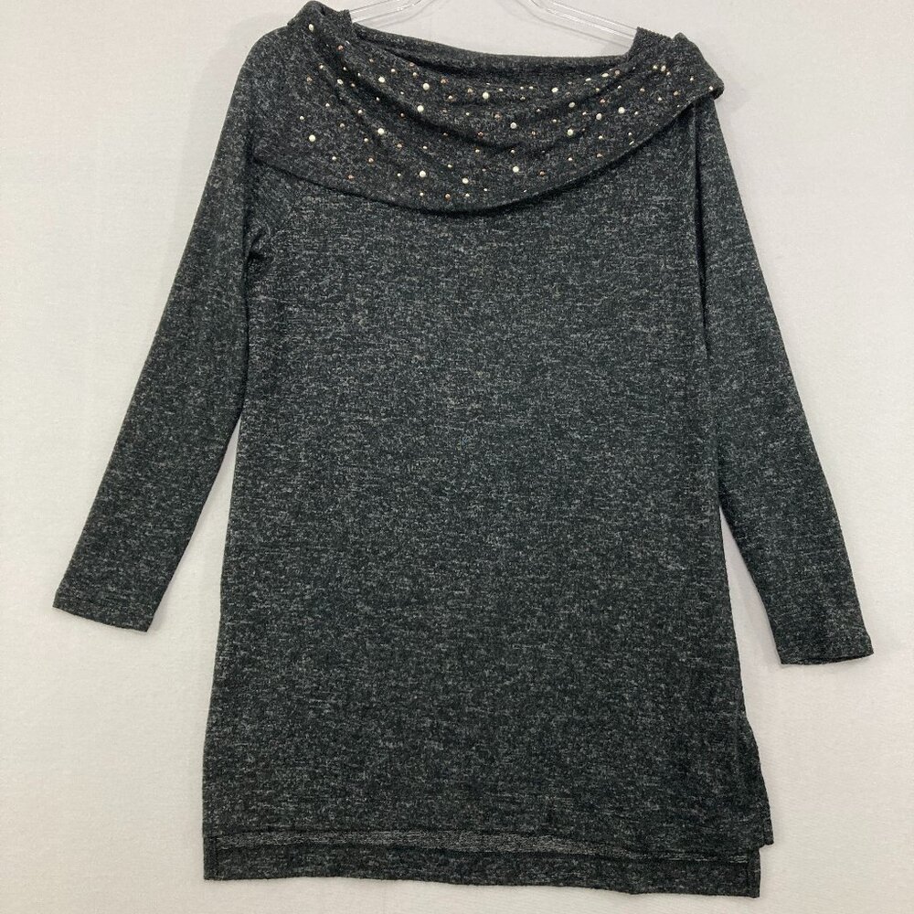 New Chico's Zenergy Knit Top Size Small/0 Gray Cowl Neck Embellished 3/4 Sleeve